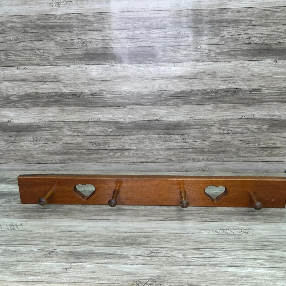 Heart Cut Out Wooden Peg Rack Coat Hat Rack Wall Hanging Country Rustic